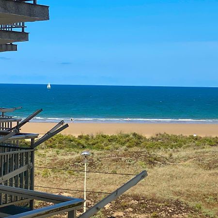 Piso Primera Linea De Playa Laredo Eksteriør bilde