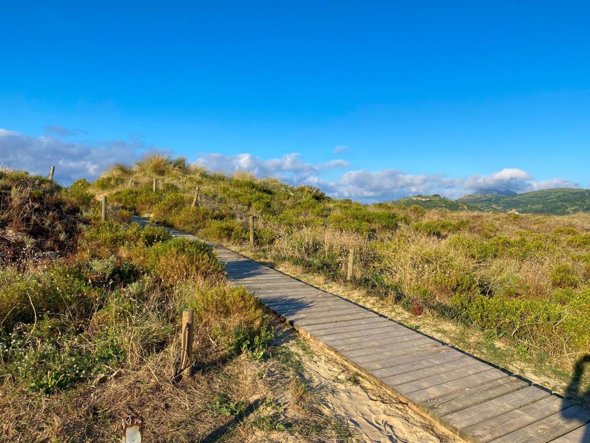 Piso Primera Linea De Playa Laredo Eksteriør bilde